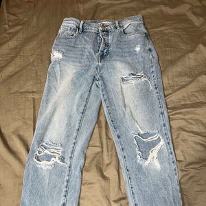 Light wash denim jeans